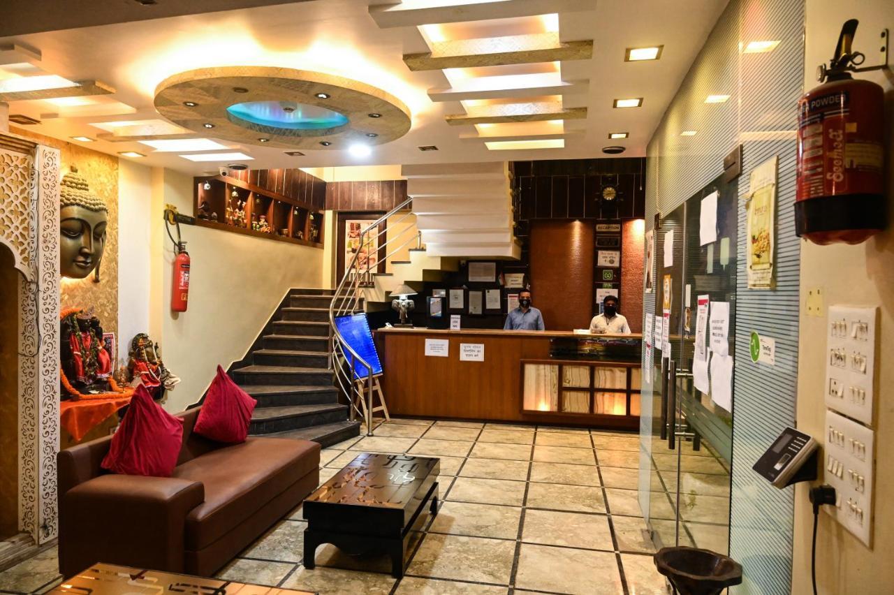 Hotel Heritage Inn At Assi Ghat Варанасі Екстер'єр фото